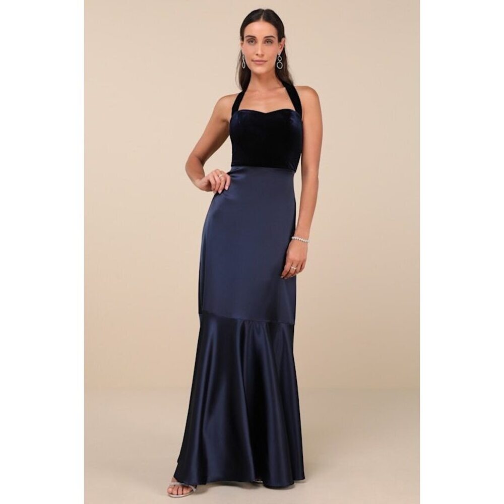 Mesmerizing Impression Navy Blue Mixed Media Halter Maxi Dress